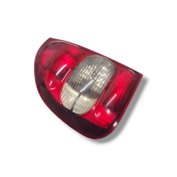 LANTERNA TRASEIRA ESQUERDA CORSA WIND 2P 2000 A 2004 BOLHA