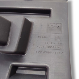 MOLDURA CAIXA FUSÍVEL GM CORSA 2002 2012 ORIGINAL