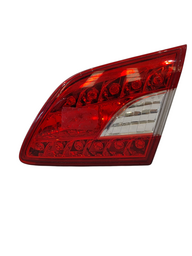 Lanterna Traseira Direita Sentra 2014 a 2016 (mala) Led