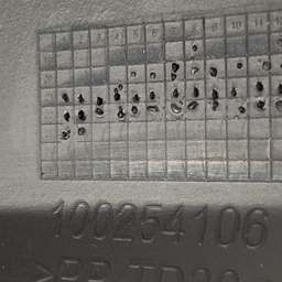 FRISO PORTA TRASEIRA ESQUERDA FIAT STRADA 2024 2025 2026