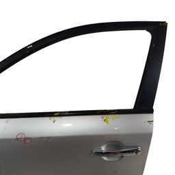 PORTA DIANTEIRA ESQUERDA KIA SORENTO 2010 2011 A 2014 2015