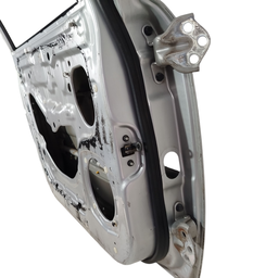 PORTA DIANTEIRA ESQUERDA ACTYON SPORT KYRON 2008 2009 À 2018