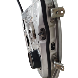 PORTA DIANTEIRA ESQUERDA FRONTIER 2008 2009 2010 Á 2015 2016