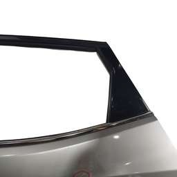 PORTA TRASEIRA ESQUERDA HYUNDAI SANTA FÉ 2014 A 2019