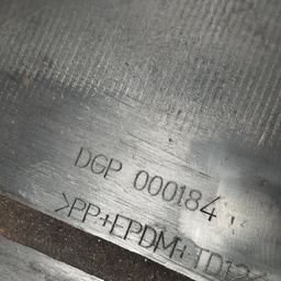 MOLDURA TAMPA TRASEIRA LAND ROVER DISCOVERY 3  2005 A 2016