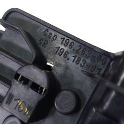 CIRCUITO SOQUETE LANTERNA DIREITA NISSAN MARCH 2015 A 2020