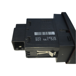 BOTÃO PISCA ALERTA AUDI Q3 2.0  2015