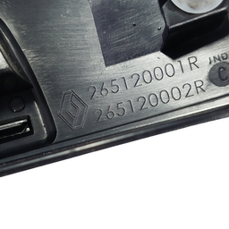 MOLDURA LUZ PLACA TRASEIRA RENAULT MASTER 2014 A 2022 