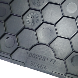 ACABAMENTO LATERAL ESQUERDO PAINEL FIAT MOBI 2016 A 2025