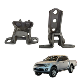 PAR DOBRADIÇA PORTA TRASEIRA ESQUERDA L200 TRITON 2008/2017