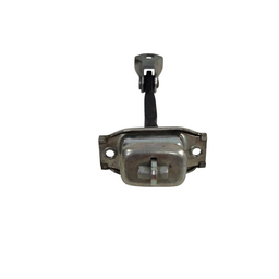 LIMITADOR PORTA TRASEIRA ESQUERDA L200 TRITON 2008 A 2017