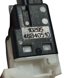 INTERRUPTOR FREIO FIAT STRADA PALIO SIENA STRADA ORIGINAL