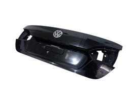 TAMPA TRASEIRA JETTA 2011 2012 A 2014