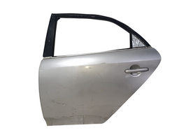 Porta Traseira Esquerda Cerato 2010 a 2013 Detalhe