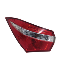 Lanterna Traseira Esquerda Corolla 2015 a 2017 canto C/ Led
