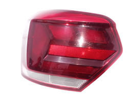 LANTERNA TRASEIRA ESQUERDA POLO 2018 A 2022