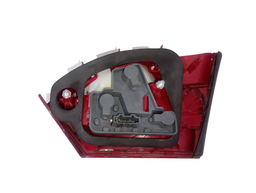 LANTERNA TRASEIRA ESQUERDA JETTA 2011 A 2014 (MALA) S/ LED