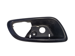 MOLDURA MAÇANETA INTERNA TRASEIRA ESQ FREEMONT