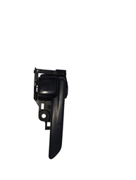 MAÇANETA INTERNA TRASEIRA DIREITA TOYOTA COROLLA 2020 A 2025