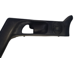 MOLDURA PUXADOR COMANDO VIDRO ASTRA SEDAN 2003 A 2012