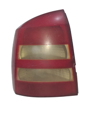 Lanterna Traseira Esquerda Astra Sedan 2003 a 2012 Bicolor