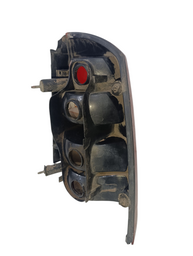 LANTERNA TRASEIRA ESQUERDA ASTRA SEDAN 2003 A 2012 BICOLOR