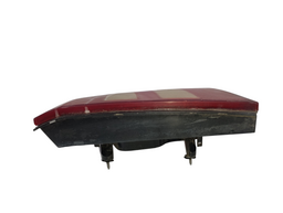 LANTERNA TRASEIRA DIREITA ASTRA SEDAN 2003 A 2012 BICOLOR