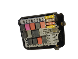 CAIXA FUSÍVEIS RELE LINEA 2011 A 2016 51870025