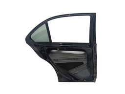 PORTA TRASEIRA ESQUERDA MERCEDES C180 C/DETALHE 2008 A 2014