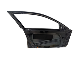 PORTA DIANTEIRA ESQUERDA MERCEDES C180 C/DETALHE 2008 A 2014