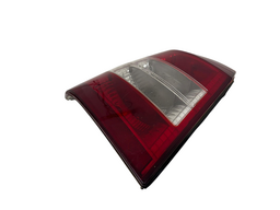 LANTERNA TRASEIRA ESQUERDA ASTRA SEDAN 2003 A 2012 BICOLOR