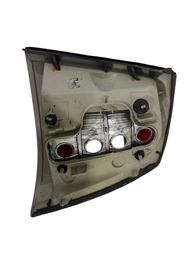 LANTERNA TRASEIRA ESQUERDA ASTRA SEDAN 2003 A 2012 BICOLOR