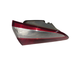 LANTERNA TRASEIRA ESQUERDA HB20 HATCH 2013 A 2019 (MALA)