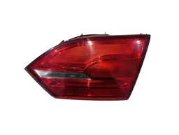 LANTERNA TRASEIRA DIREITA JETTA 2011 A 2014 (MALA) S/ LED