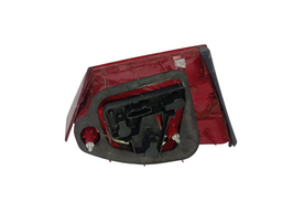 LANTERNA TRASEIRA DIREITA JETTA 2011 A 2014 (MALA) S/ LED