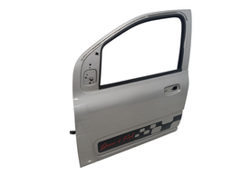 PORTA DIANTEIRA ESQUERDA UNO VIVACE 2015/2021 S/ FURO CILIND