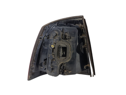 LANTERNA TRASEIRA DIREITA ASTRA SEDAN 2003 A 2012 BICOLOR