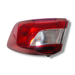 LANTERNA TRASEIRA DIREITA CRUZE 2017 A 2023 SEDAN (CANTO)
