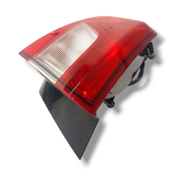 LANTERNA TRASEIRA DIREITA CRUZE 2017 A 2023 SEDAN (CANTO)