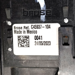 MOTOR VIDRO PORTA TRASEIRA DIREITA RENEGADE 2016 2017 2025