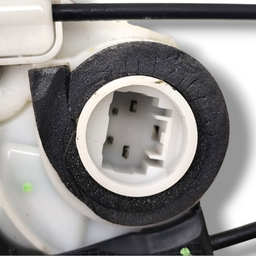 FECHADURA PORTA TRASEIRA DIREITA CRV 2012/16 HRV 2016 A 2021