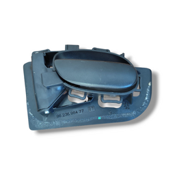 MAÇANETA INT. DIANT/TRAS ESQ PEUG 206 207 HOGGAR 99/15 2/4P