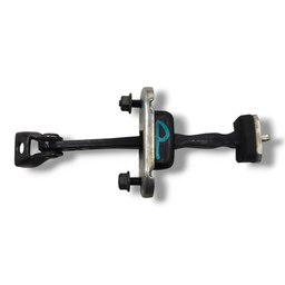 LIMITADOR PORTA DIANTEIRA ESQUERDA GM CHEVROLET ONIX 2020 20