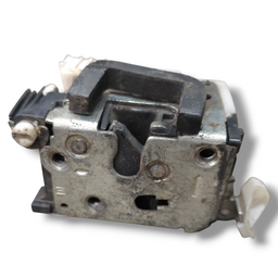 FECHADURA PORTA TRASEIRA DIREITA CELTA 4P 2001 2002 A 2006