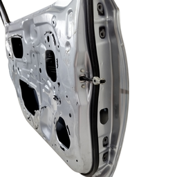 PORTA DIANTEIRA ESQUERDA TRITON PAJERO SPORT 2017 A 2024