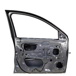 PORTA DIANTEIRA ESQUERDA TRITON PAJERO SPORT 2017 A 2024