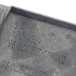 ACABAMENTO FRISO PAINEL DIREITO CITROEN C4 LOUNGE 2014 2019