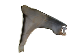 PARALAMA EQUERDO L200 1992 1993 A 2006 (QUADRADA)