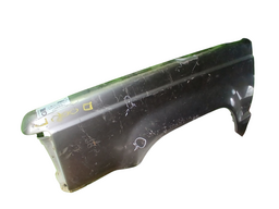 PARALAMA EQUERDO L200 1992 1993 A 2006 (QUADRADA)