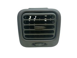 Difusor ar interno L/Direito Tracker 2.0  04/05